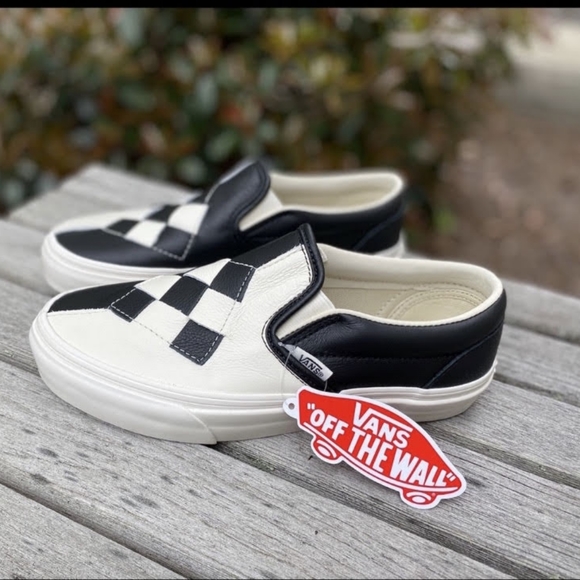 Van's Woven Leather Classic Slip-On - Picture 4 of 4